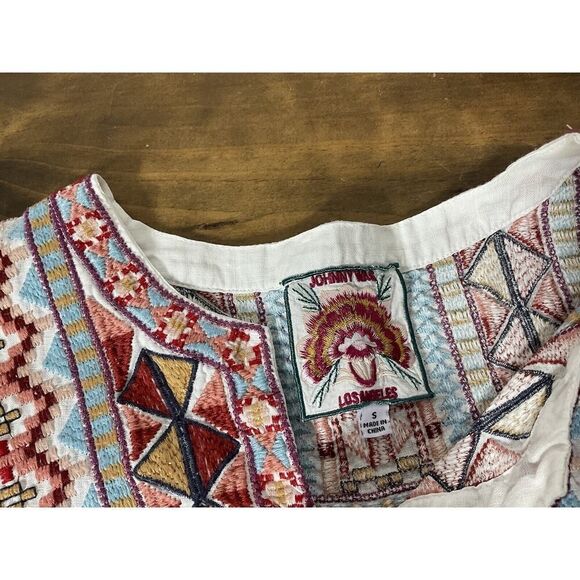 Johnny Was Ezra White Linen Embroidered V-Neck Boho Top Blouse Size S - Picture 3 of 8